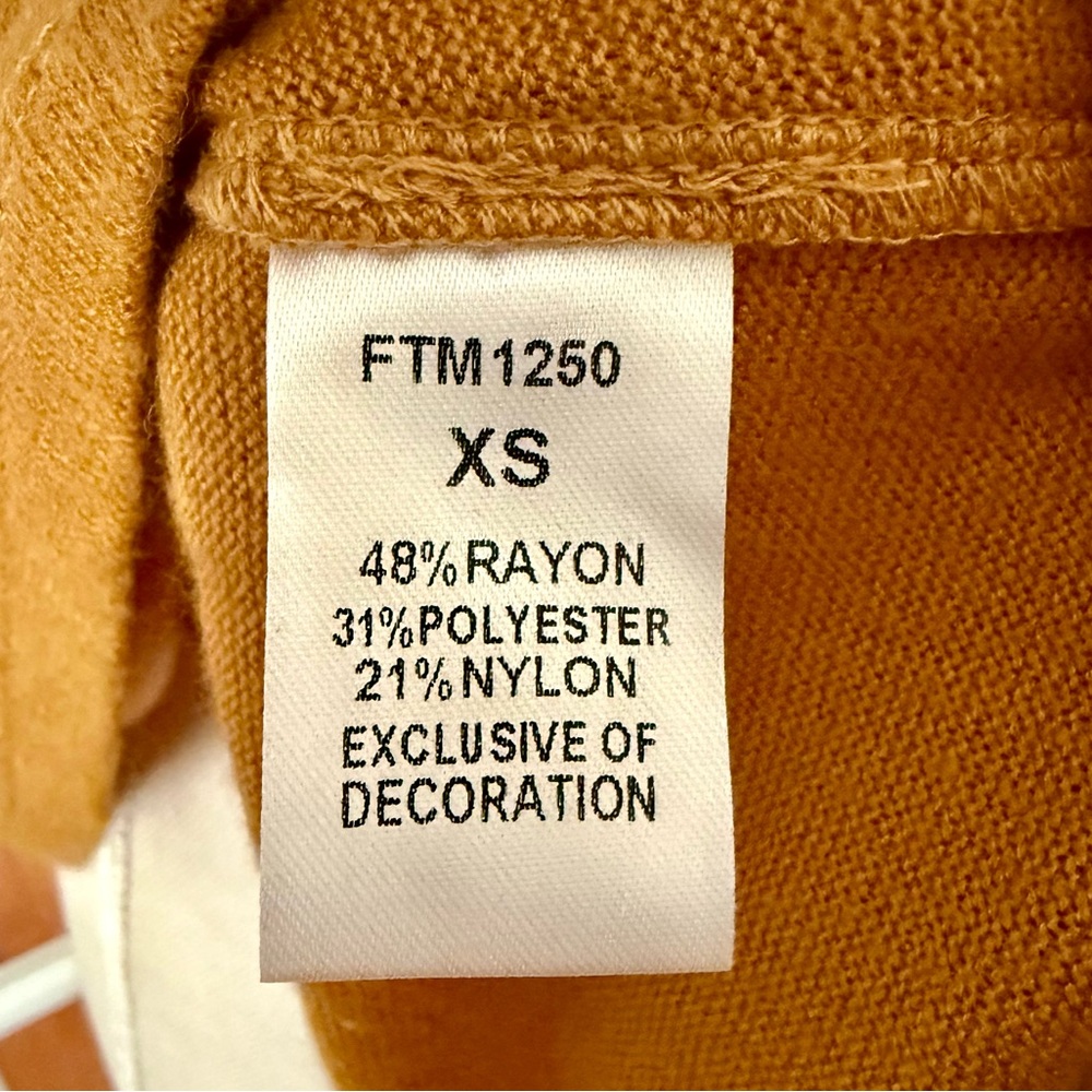 NWT THML “You’re Such a Doll” Top - Picture 9 of 9